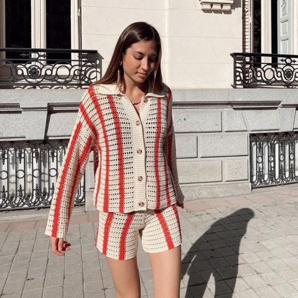 Zara knit jacket and shorts set - Picture 3 of 6